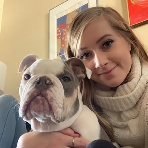 Meet your Posher, Claire